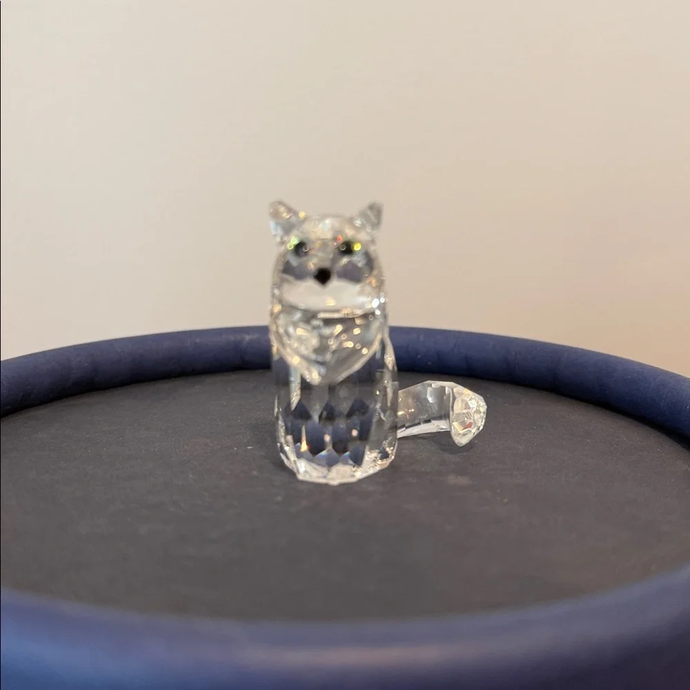 Swarovski Sitting Cat ~ Retired